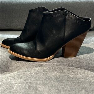 DV by Dolce Vita for Target Black Mules with Tan Heel open back size 10